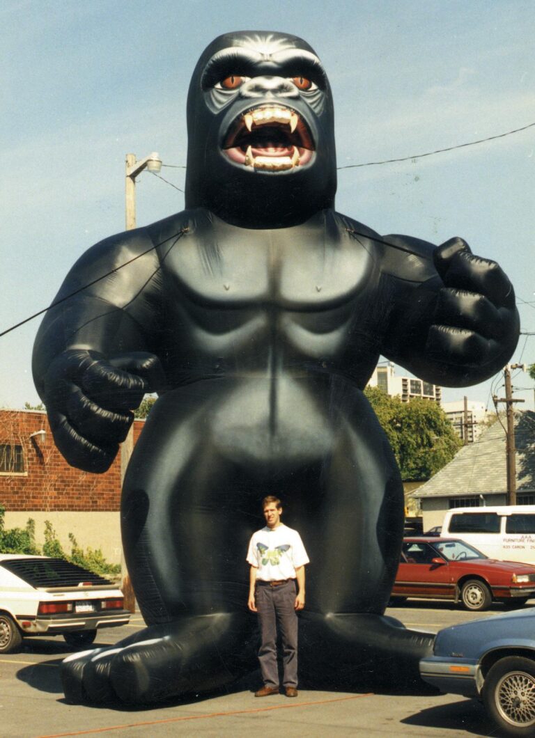 Gorilla (King Kong) Parade Balloon, 20' Fabulous Inflatables