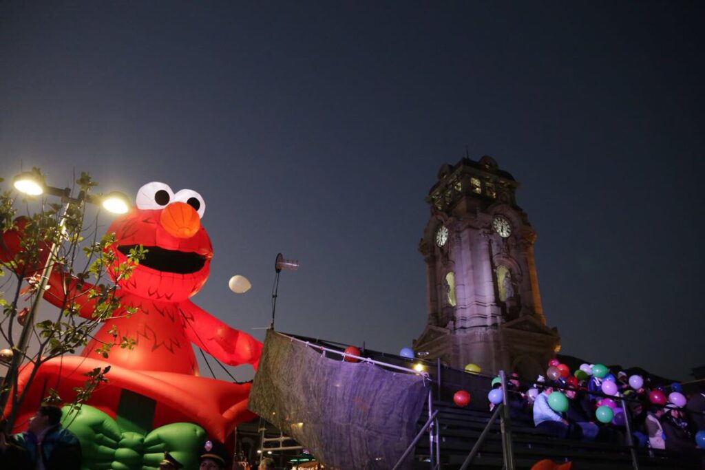Elmo Parade Balloon (Patriotic/Irish/Holiday) Fabulous Inflatables