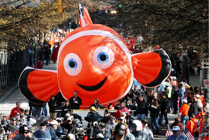 Clown Fish Parade Balloon - Fabulous Inflatables, Under the Sea