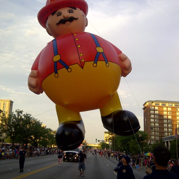 Fireman Parade Balloon