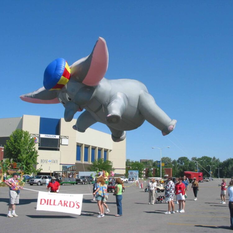 Flying Elephant Parade Balloon, 30'