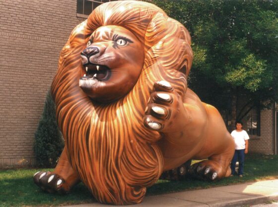 Realistic Lion Parade Balloon