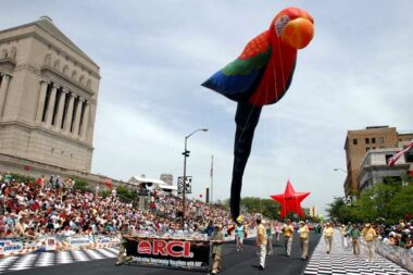 Parrot Parade Balloon