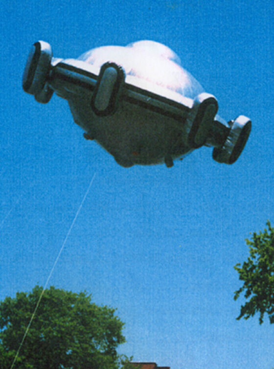 Flying Saucer UFO Parade Balloon