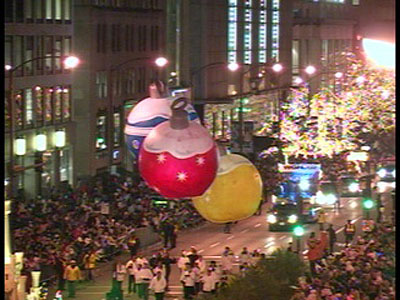 Christmas Ornament Parade Balloons