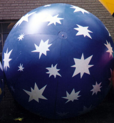 Snowflakes/Starburst (Ornament) Parade Balloon
