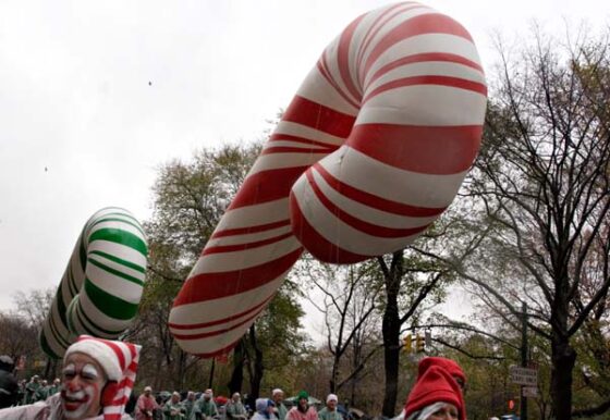 Candy Cane Red Parade Balloon