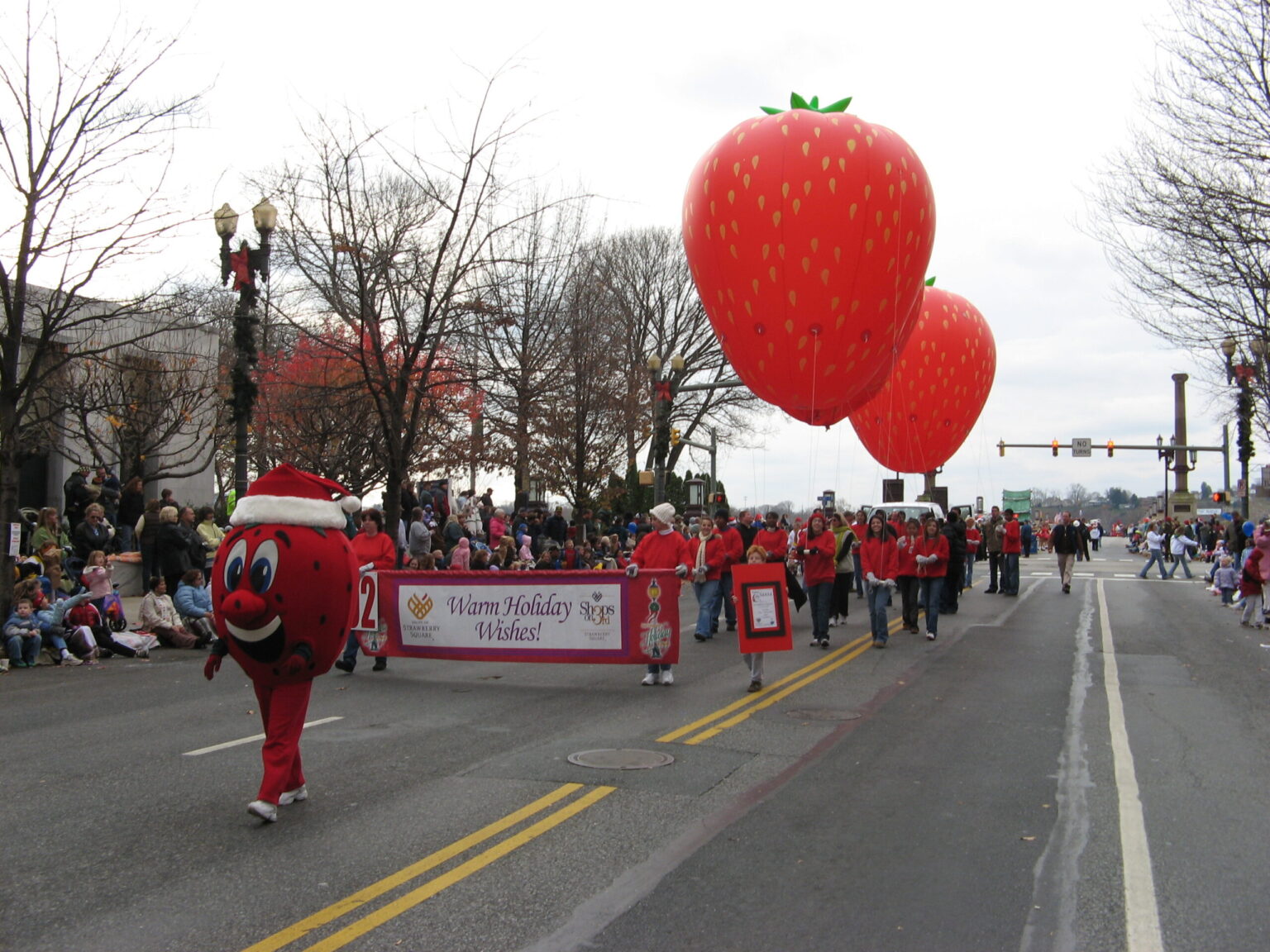 Strawberry Parade Balloon, 15' Fabulous Inflatables