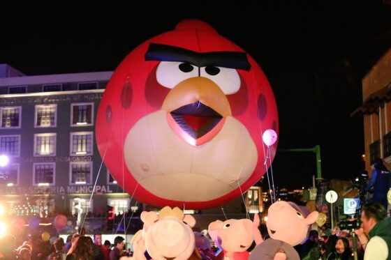 Lighted Angry Bird Parade Balloon
